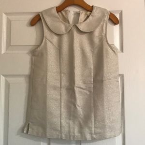 Shimmery cream sleeveless top w/peter pan collar S